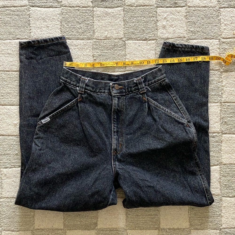 Vintage Chic World’s Best Fit Black Denim Jeans